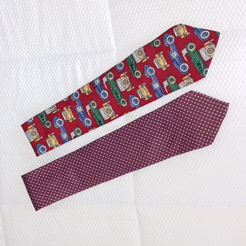 ☀️Set of 2 Tommy Hilfiger 100% Silk Ties